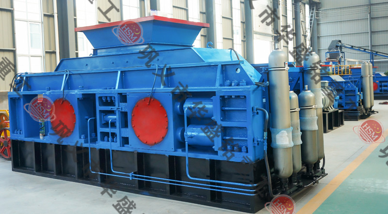 人工機制砂設備--對輥制砂機